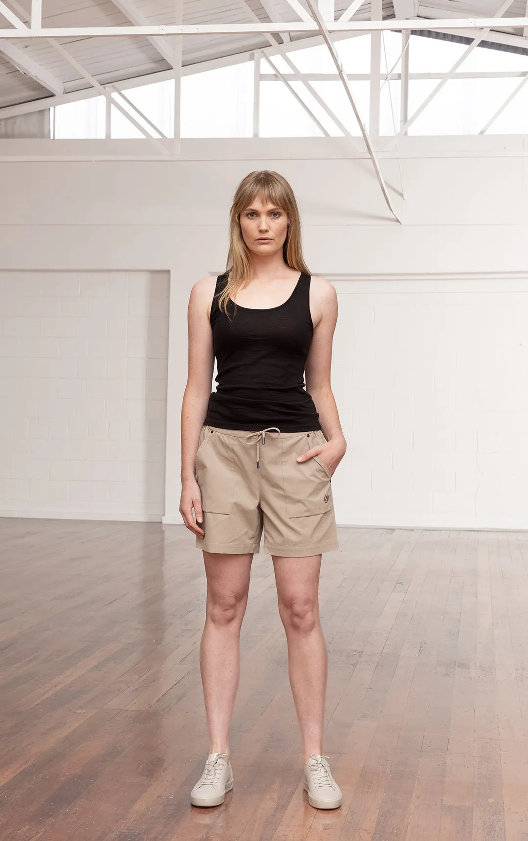 AIRVENTURE DRAWSTRING SHORT - CLEARANCE