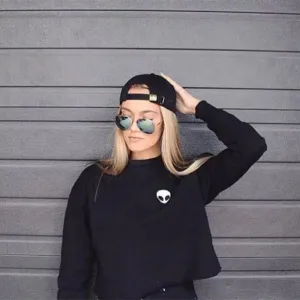Alien Printed Long-sleeved Women Sweatshirt Autumn Plus Velvet Hoodie Plus Size Loose Casual Short Sweatshirts Crop Top