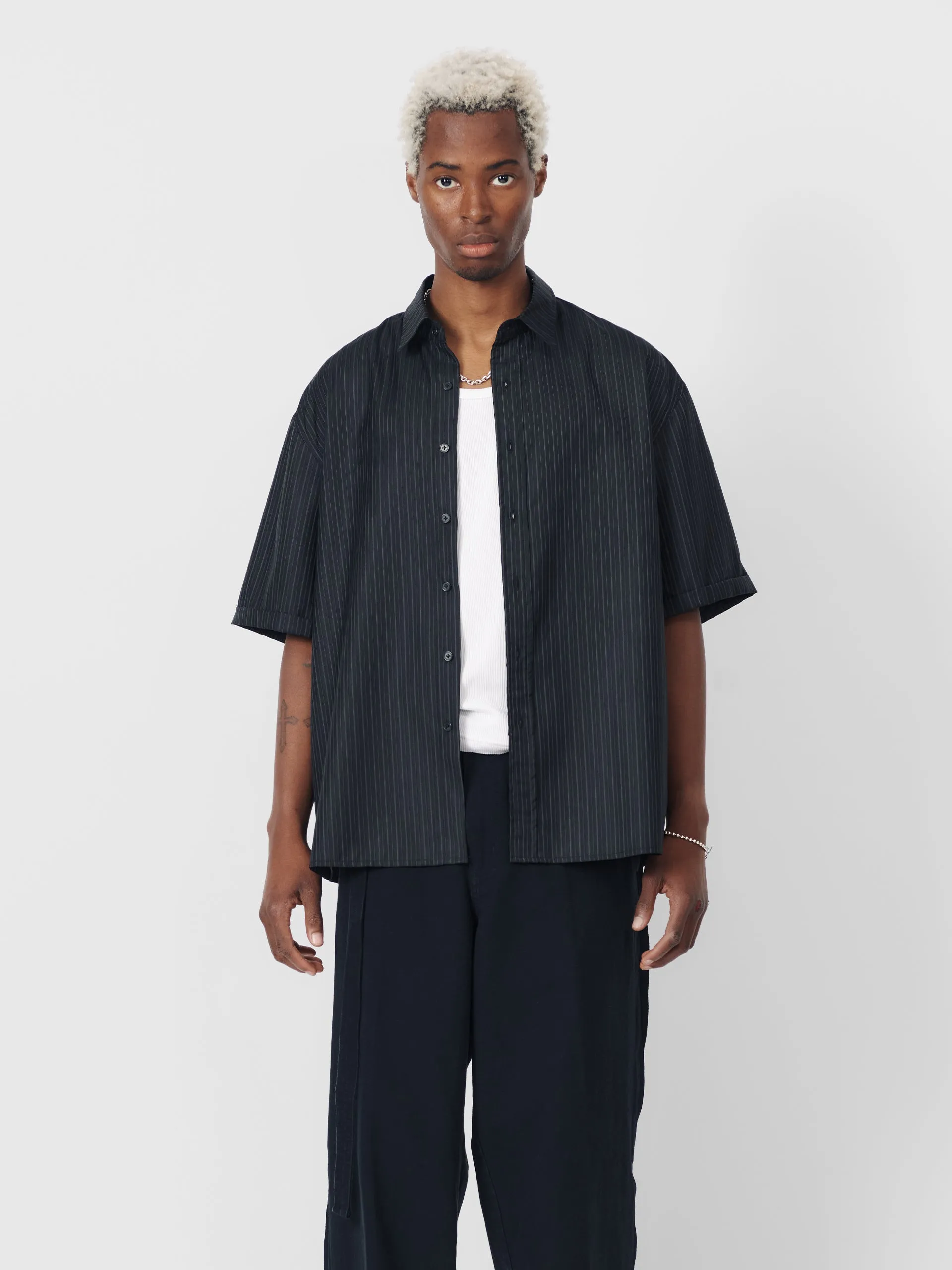 BEACH BRAINS Billy SS Shirt Dark Pinstripe