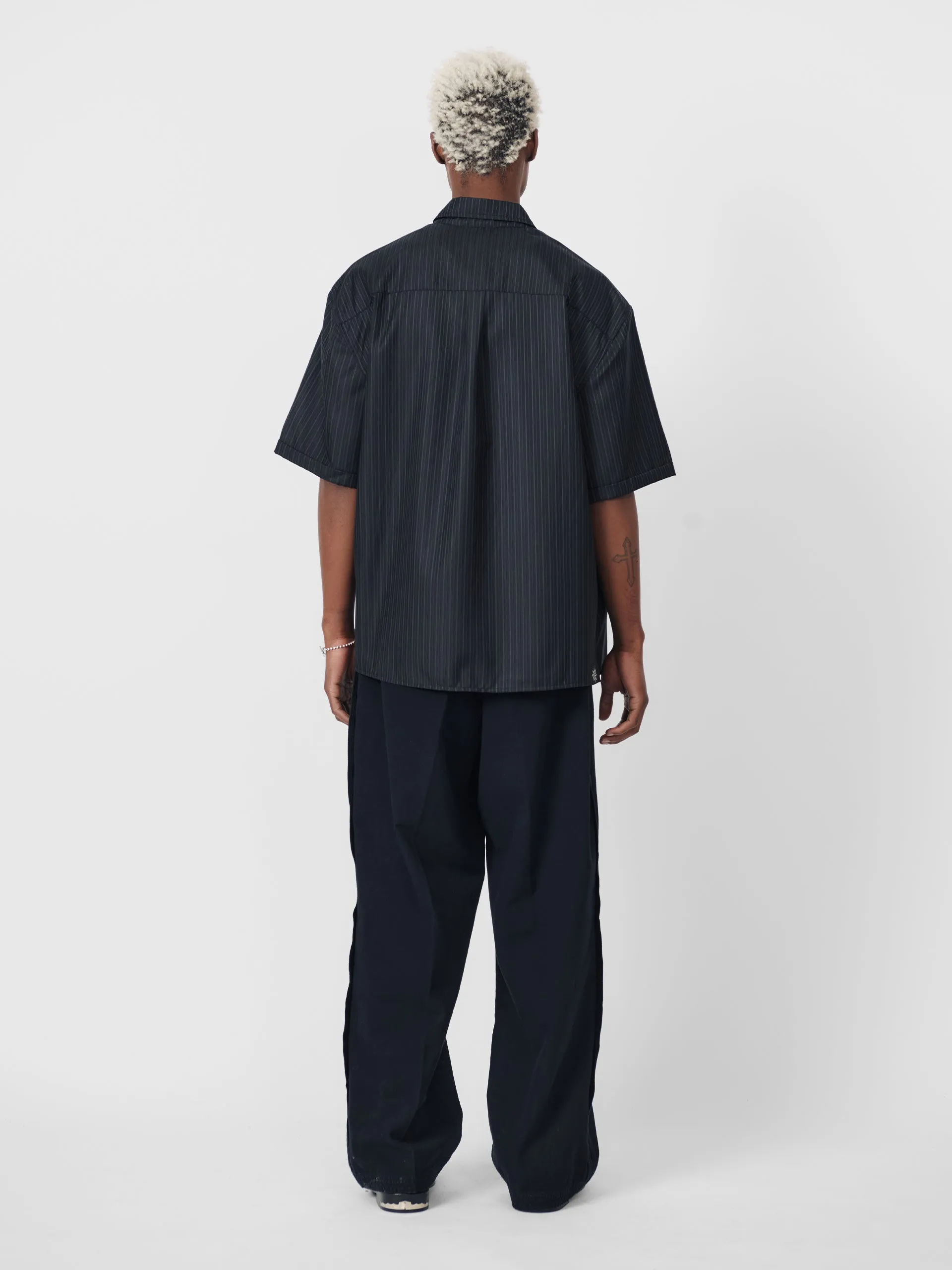 BEACH BRAINS Billy SS Shirt Dark Pinstripe