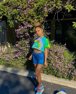 Black Drippin Flavor | Minty Yellow Tee