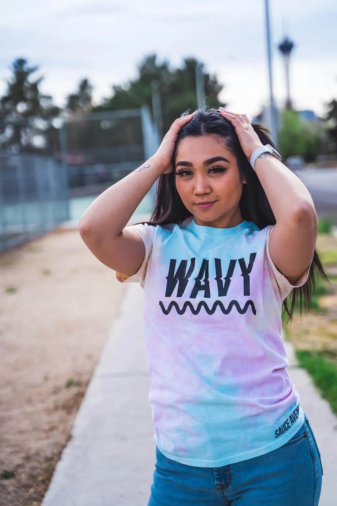 Black Wavy | Jelly Lavender Sky Tee