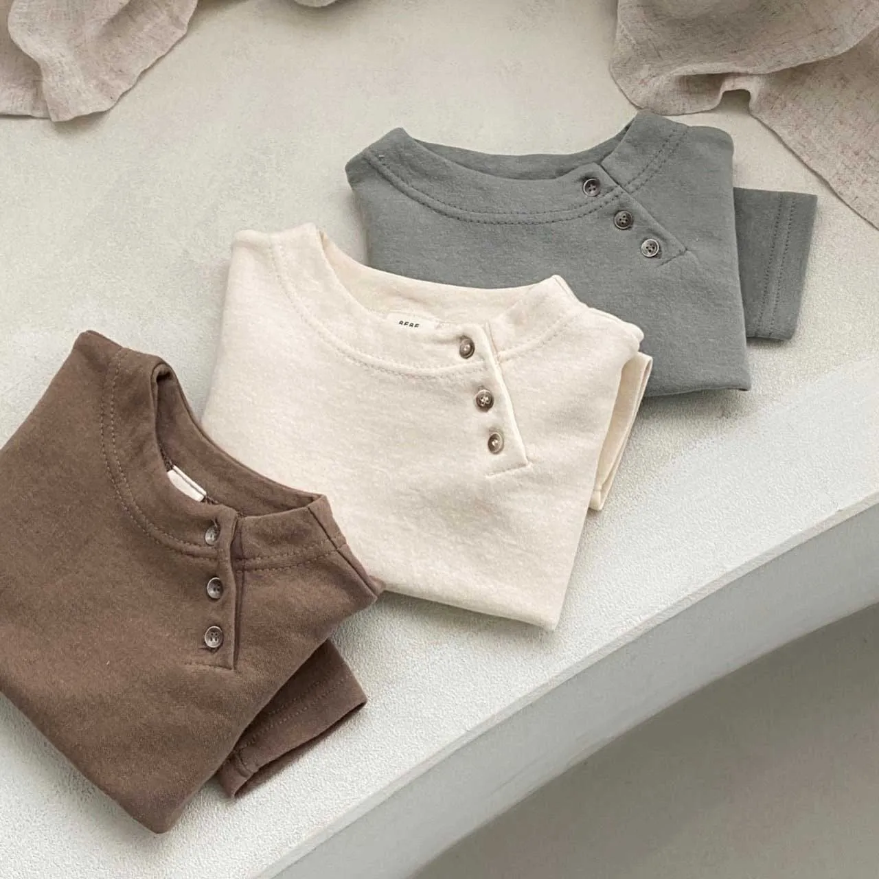 Charlie Baby Button Tee | Mocha