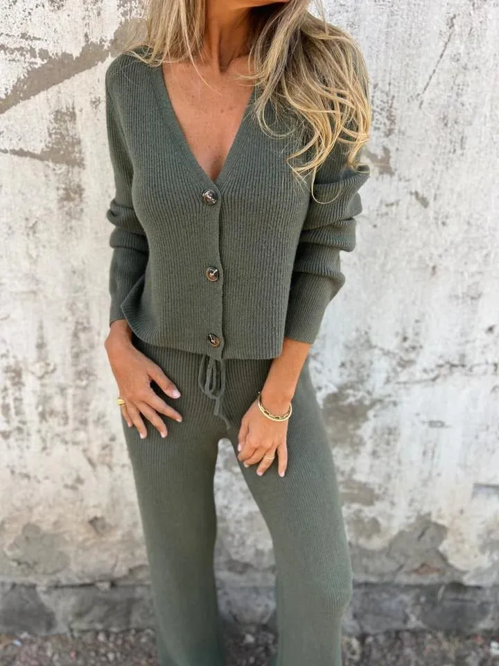Cozy Long Sleeve Buttoned V-Neck Knitting Sweater and Drawstring Pants Two-Piece Set for a Relaxed, Stylish Vibe