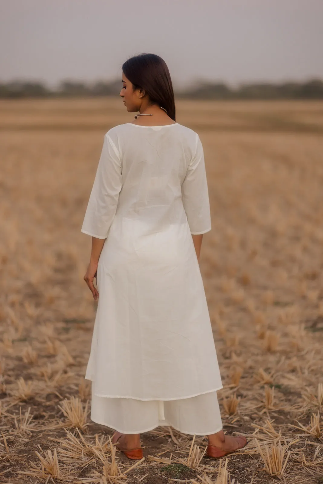 Crisp white kurta set with Aqua blue Printed Dupatta