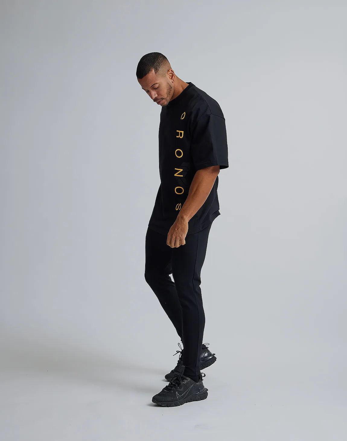 CRONOS LOGO OVERSIZE T-SHIRTS【BLACK×YELLOW】