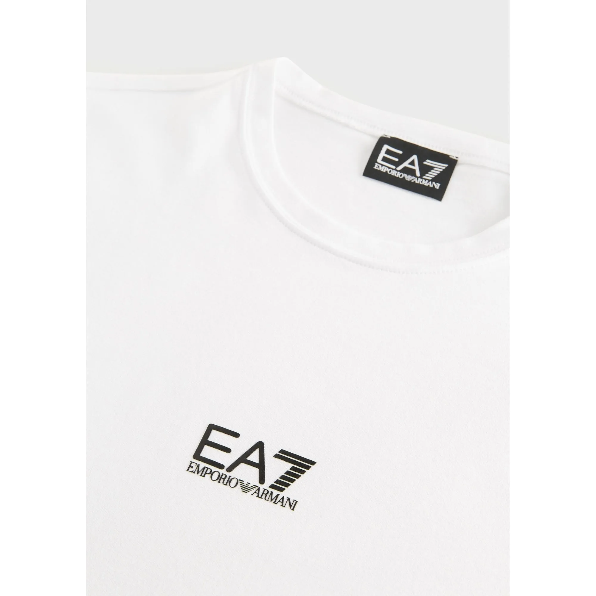 Emporio Armani EA7 3Kpt15 Centre Logo T-Shirt White/Black