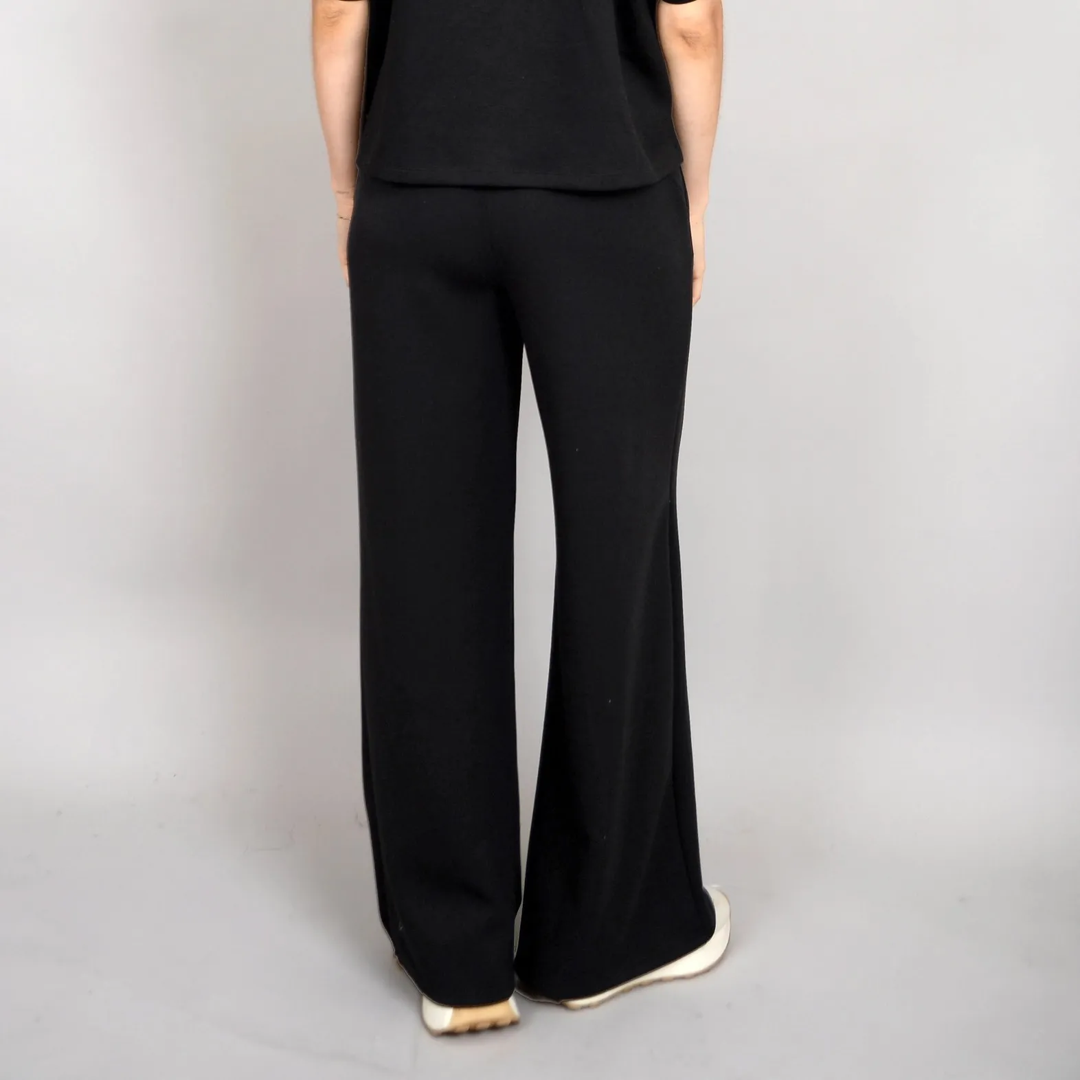 ERIKA SCUBA JOGGER - black, olive or oxblood