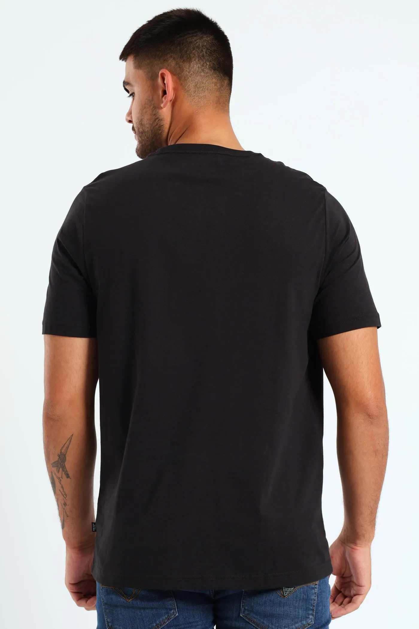 Essential Small Logo Tee - Black
