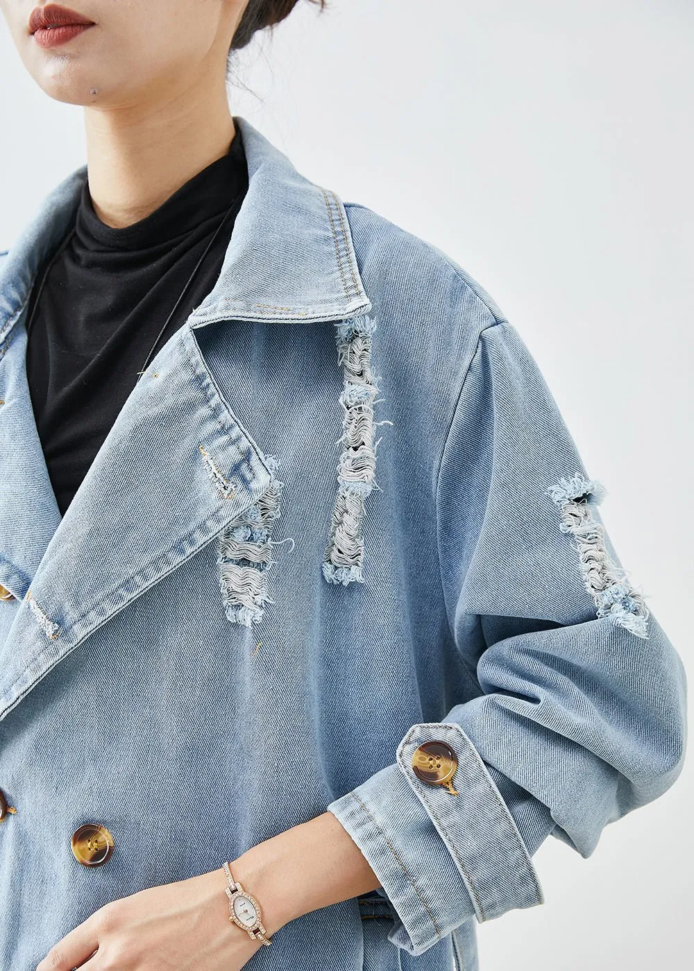 Full-size oversized ripped denim coat - Ideal for layering - Trendy fashion for any season