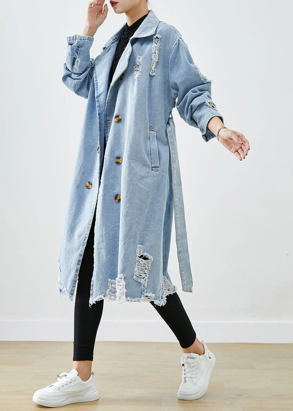 Full-size oversized ripped denim coat - Ideal for layering - Trendy fashion for any season