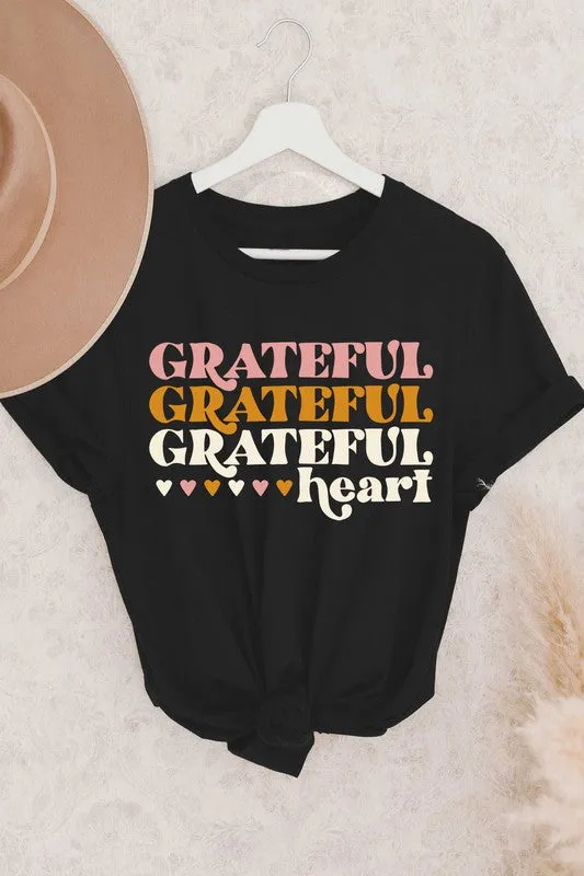 Grateful Heart Graphic T-Shirt In Black (Ships in 1-2 Weeks)