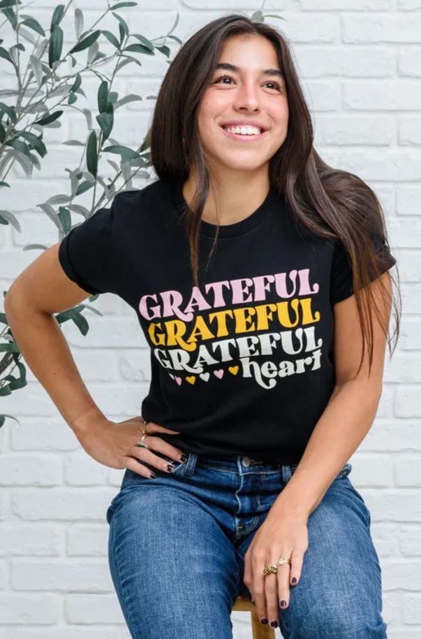 Grateful Heart Graphic T-Shirt In Black (Ships in 1-2 Weeks)
