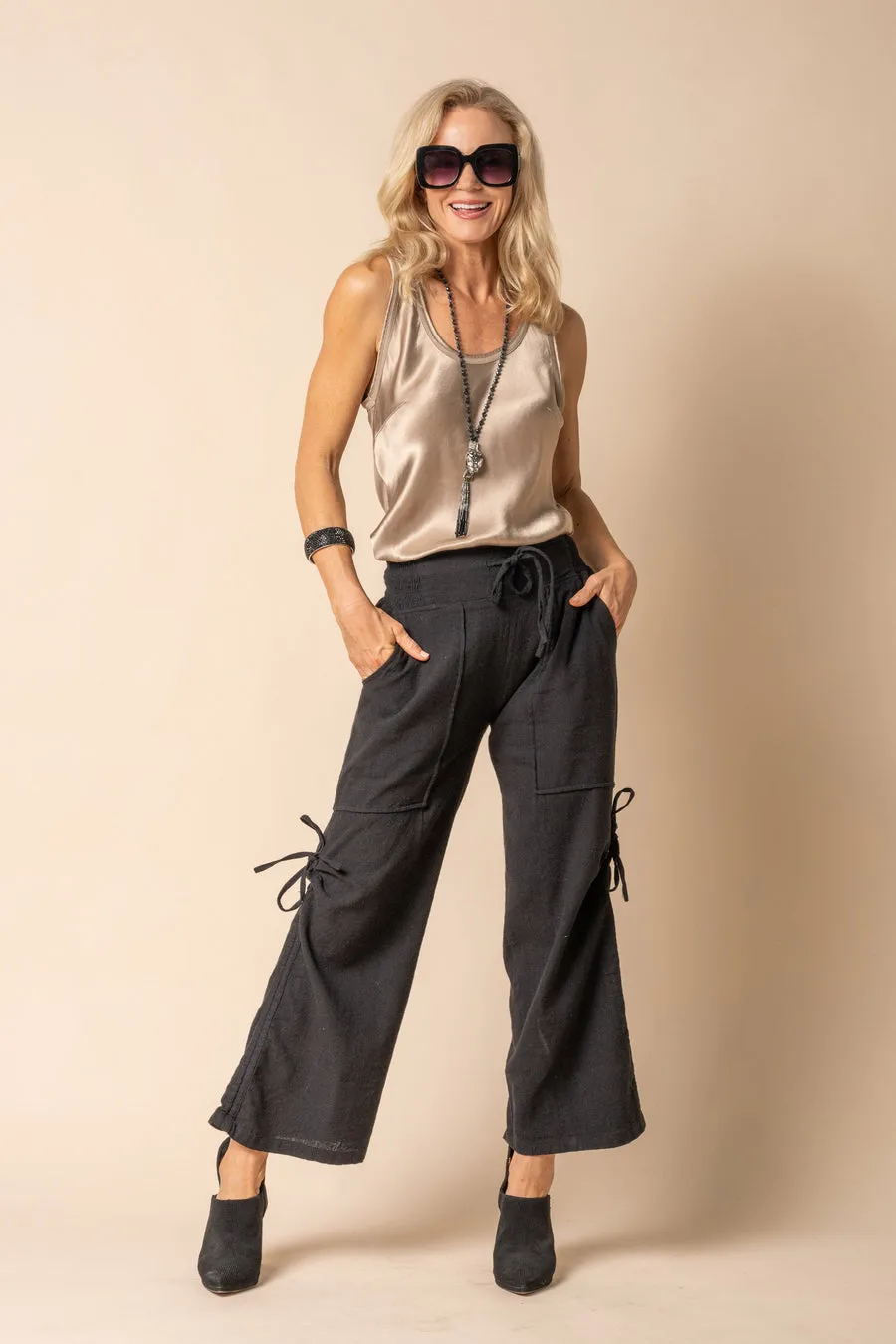 Hugo Linen Blend Pant In Black   Khaki   Latte - Imagine Fashion