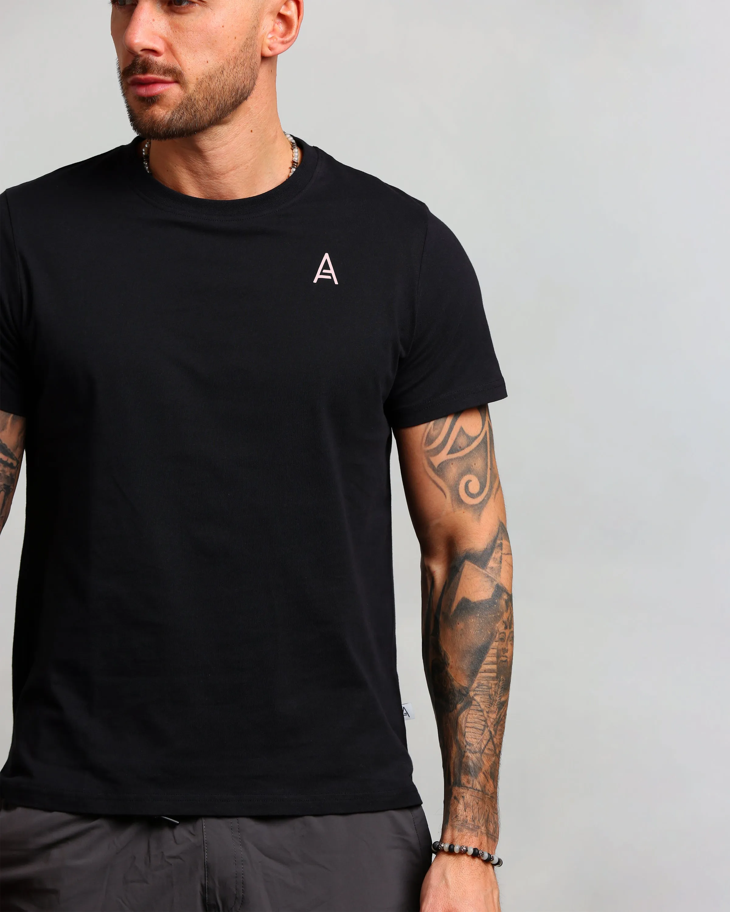 Men's Logo T-Shirt - Black (Mark)