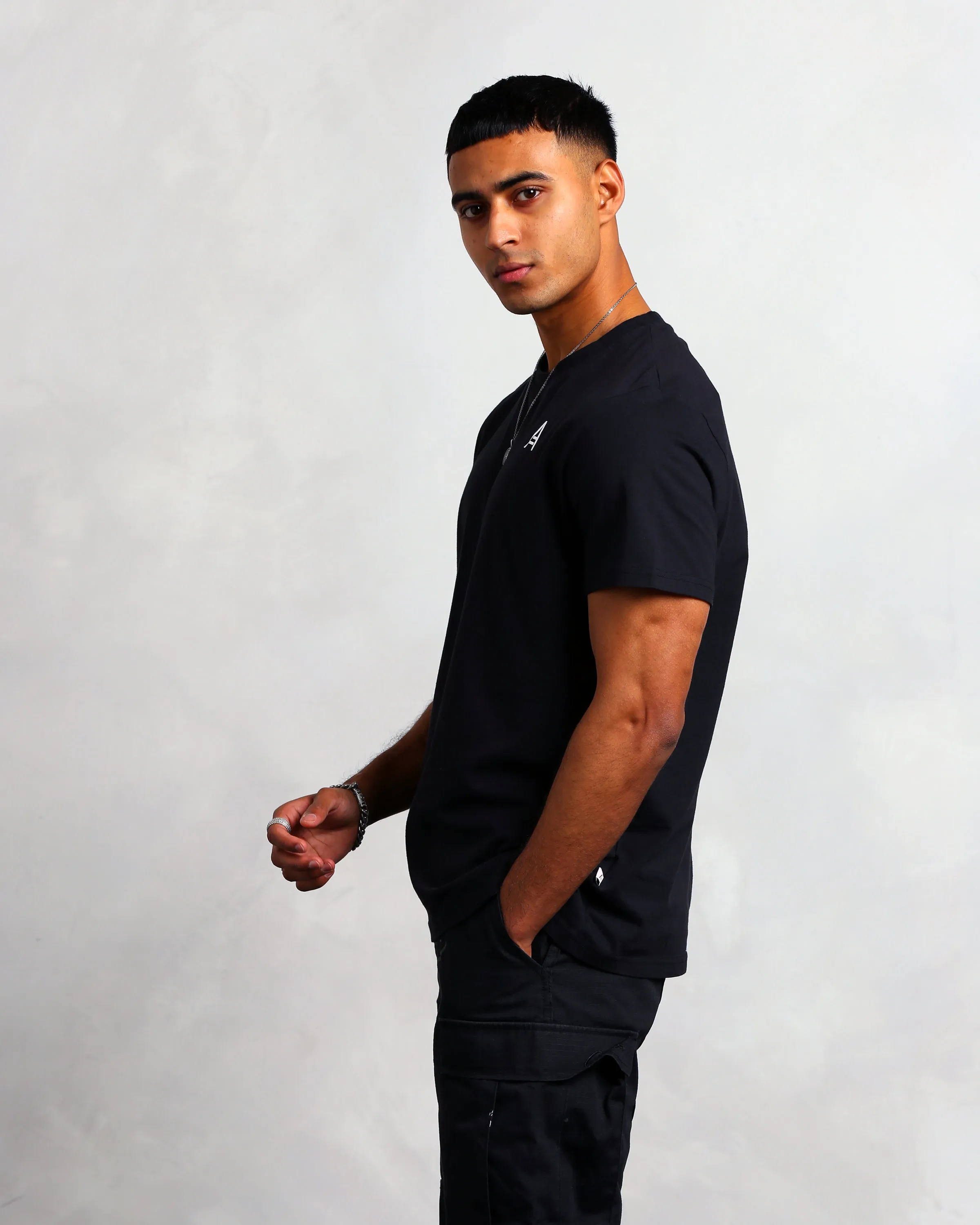 Men's Logo T-Shirt - Black (Mark)