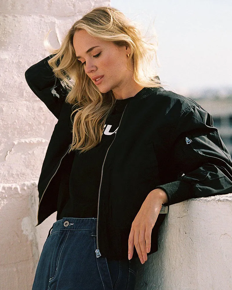 Meredith: A Stylish Streetwear Bomber Jacket