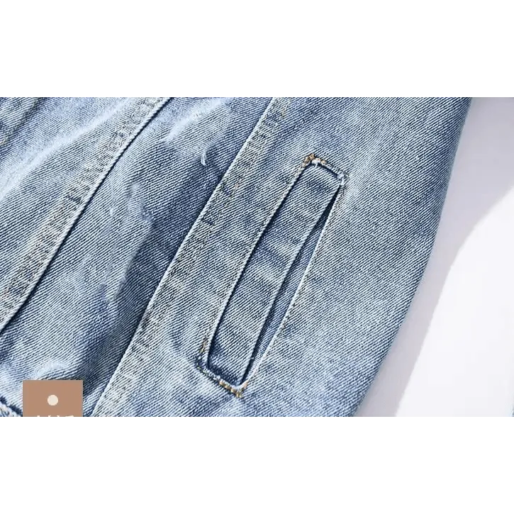 New Sizzling Women's Denim Jacket Fashionable Streetwear Letter Stylish Chic Printed Ripped Holes Jean Patchwork Jeans Female Coat