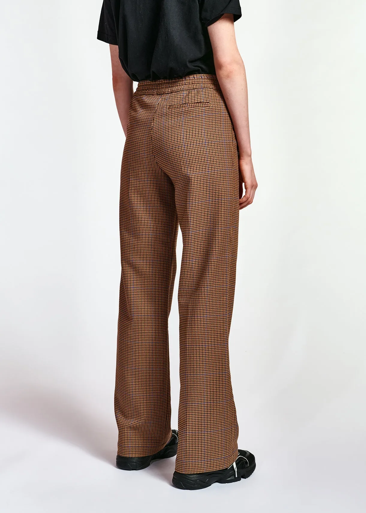 Red and brown houndstooth pants with drawstring