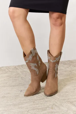 Rhinestone Cowboy Boots – Sparkle Meets Western Sass