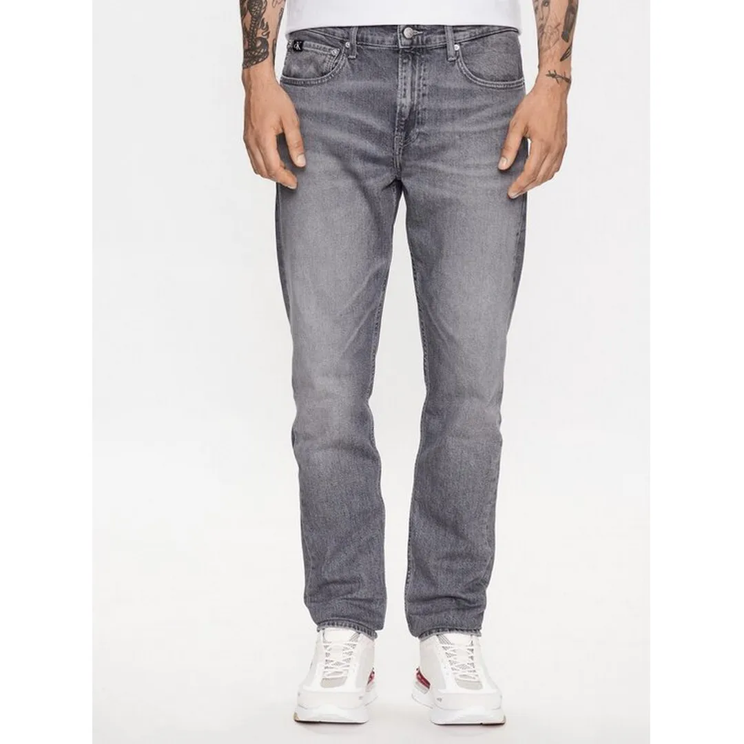 Slim Taper