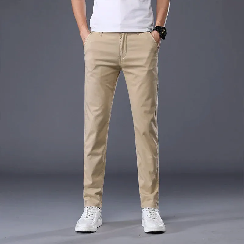 Sommerliche Farbvielfalt: Entdecke unsere Classic Solid Color Sommerhosen für Herren!