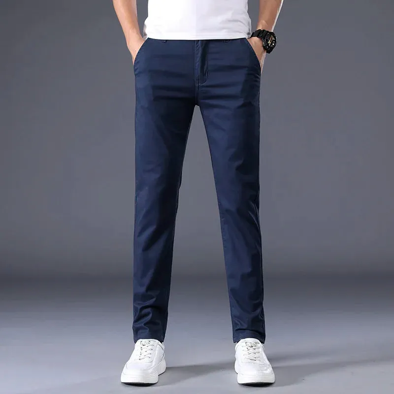 Sommerliche Farbvielfalt: Entdecke unsere Classic Solid Color Sommerhosen für Herren!