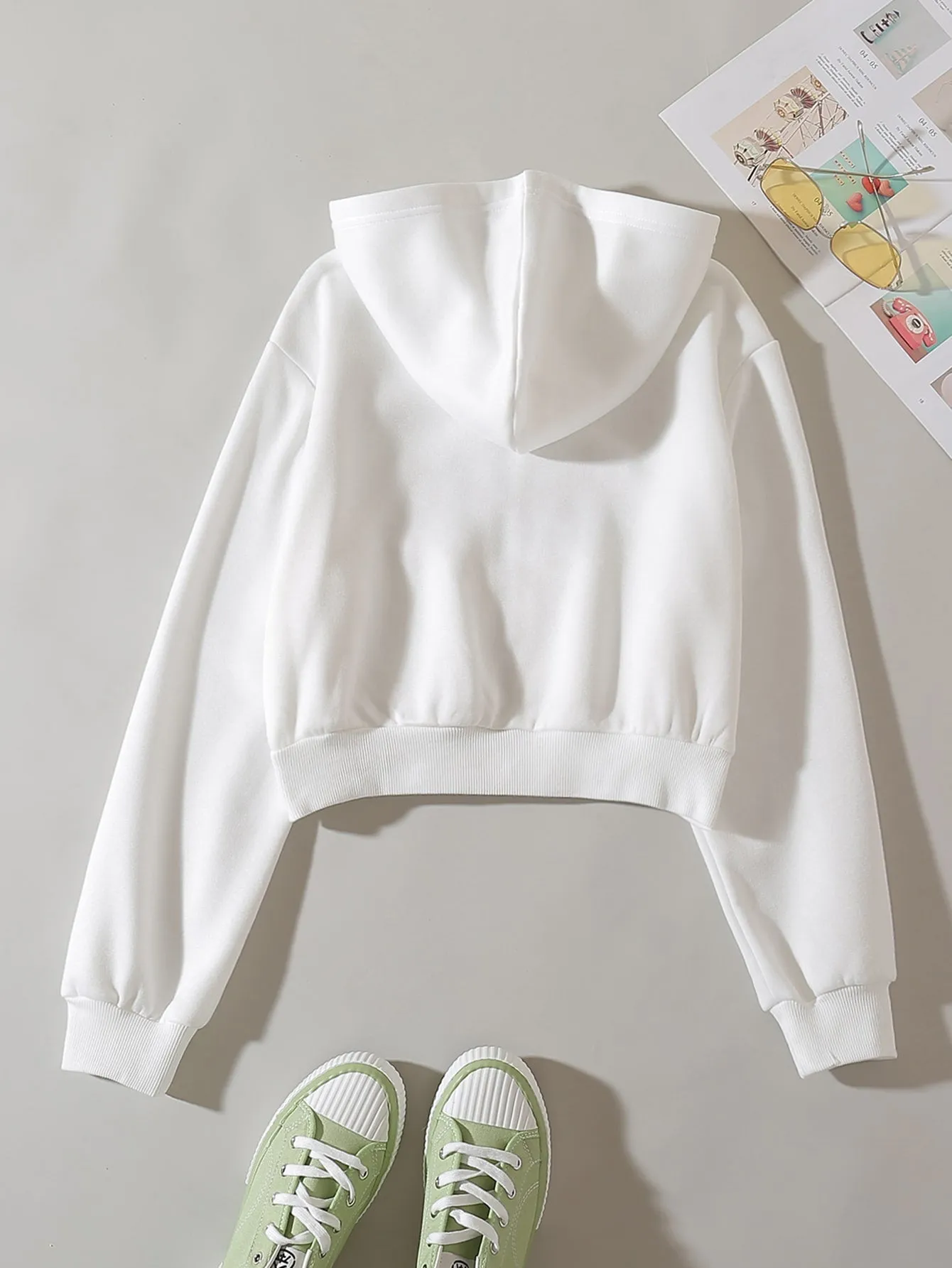 Sudadera Corta con Cremallera Cherry Vibes -