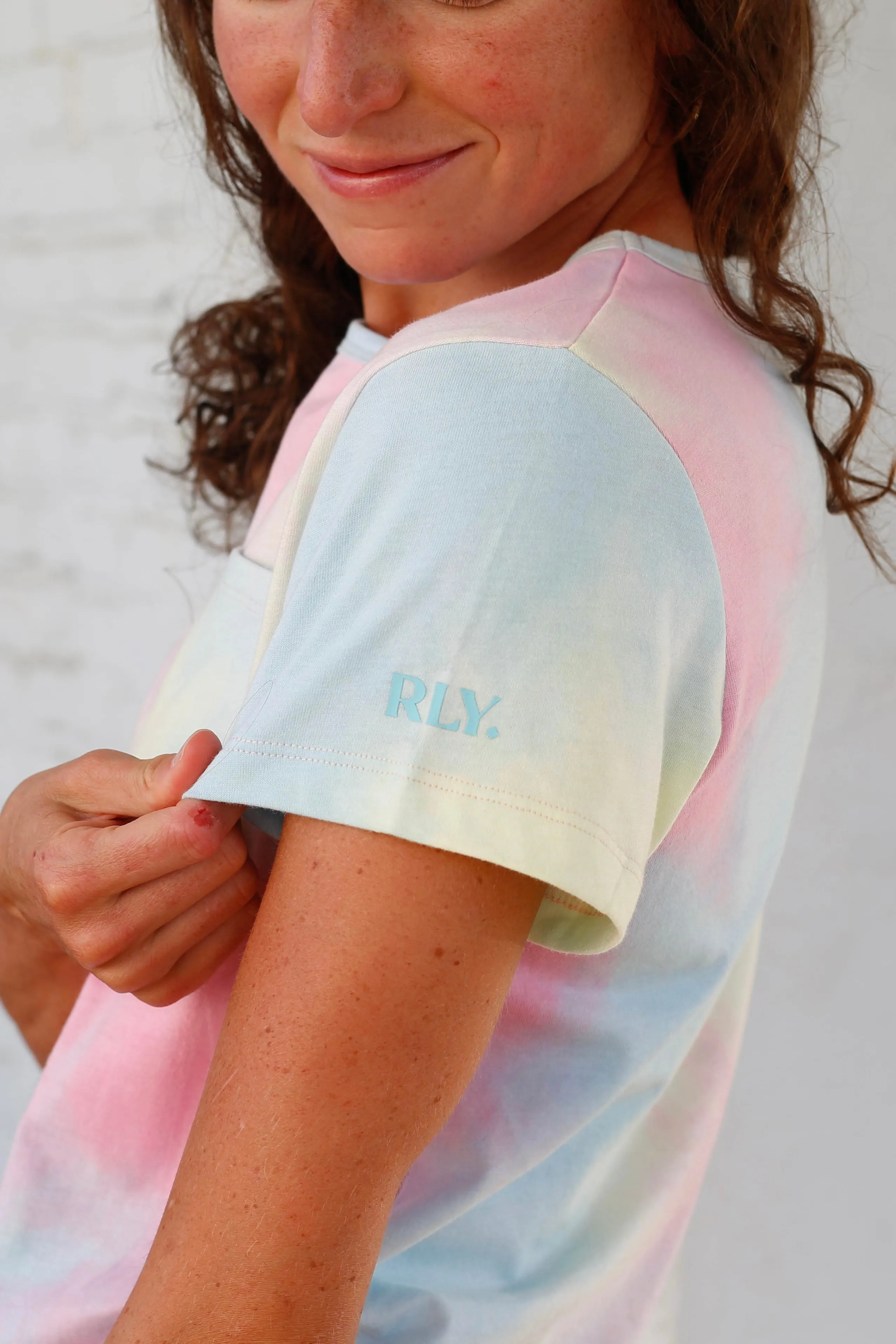 Sunday Essentials Pocket Tee