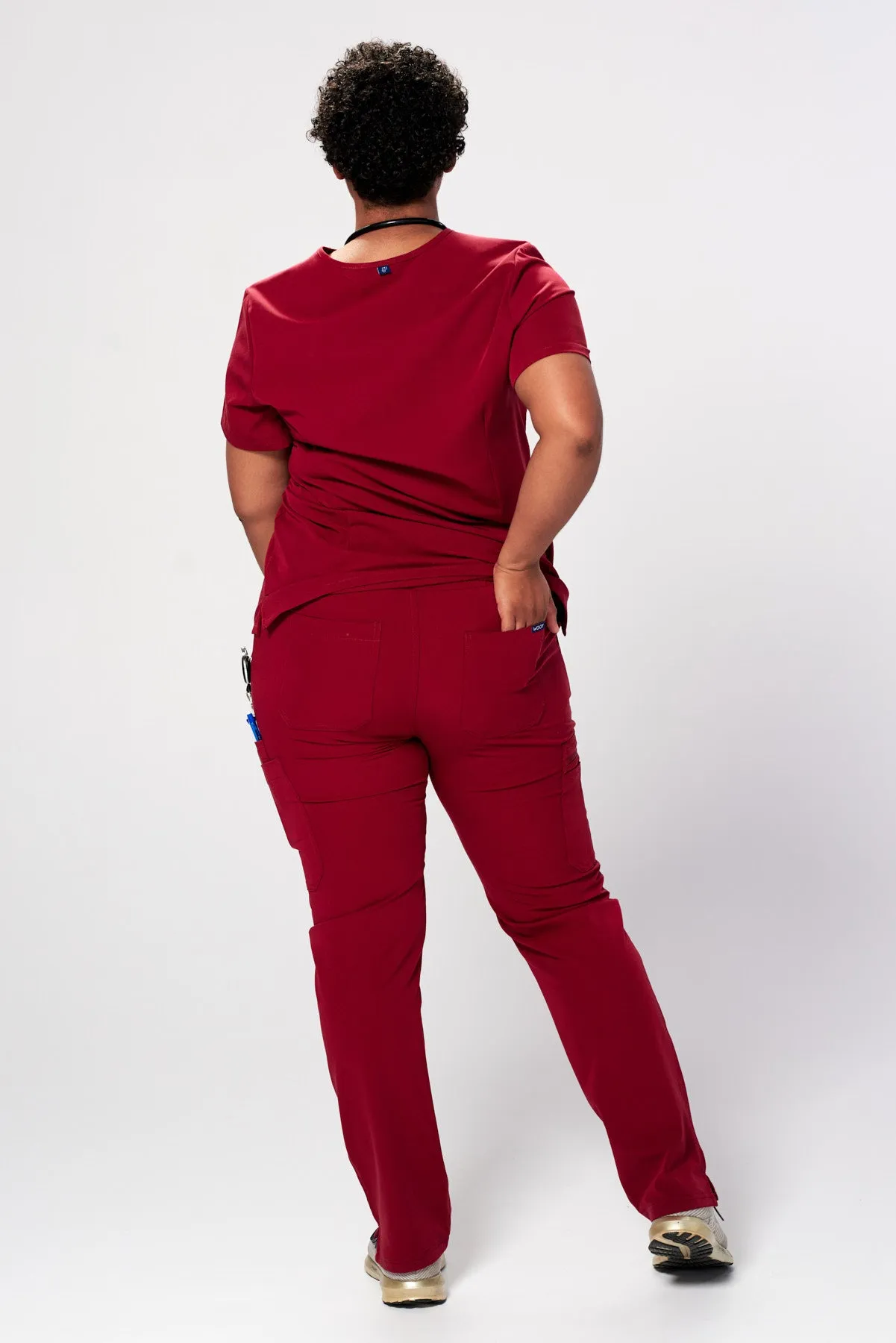 Women's Skinny 11-Pocket Scrub Pants
