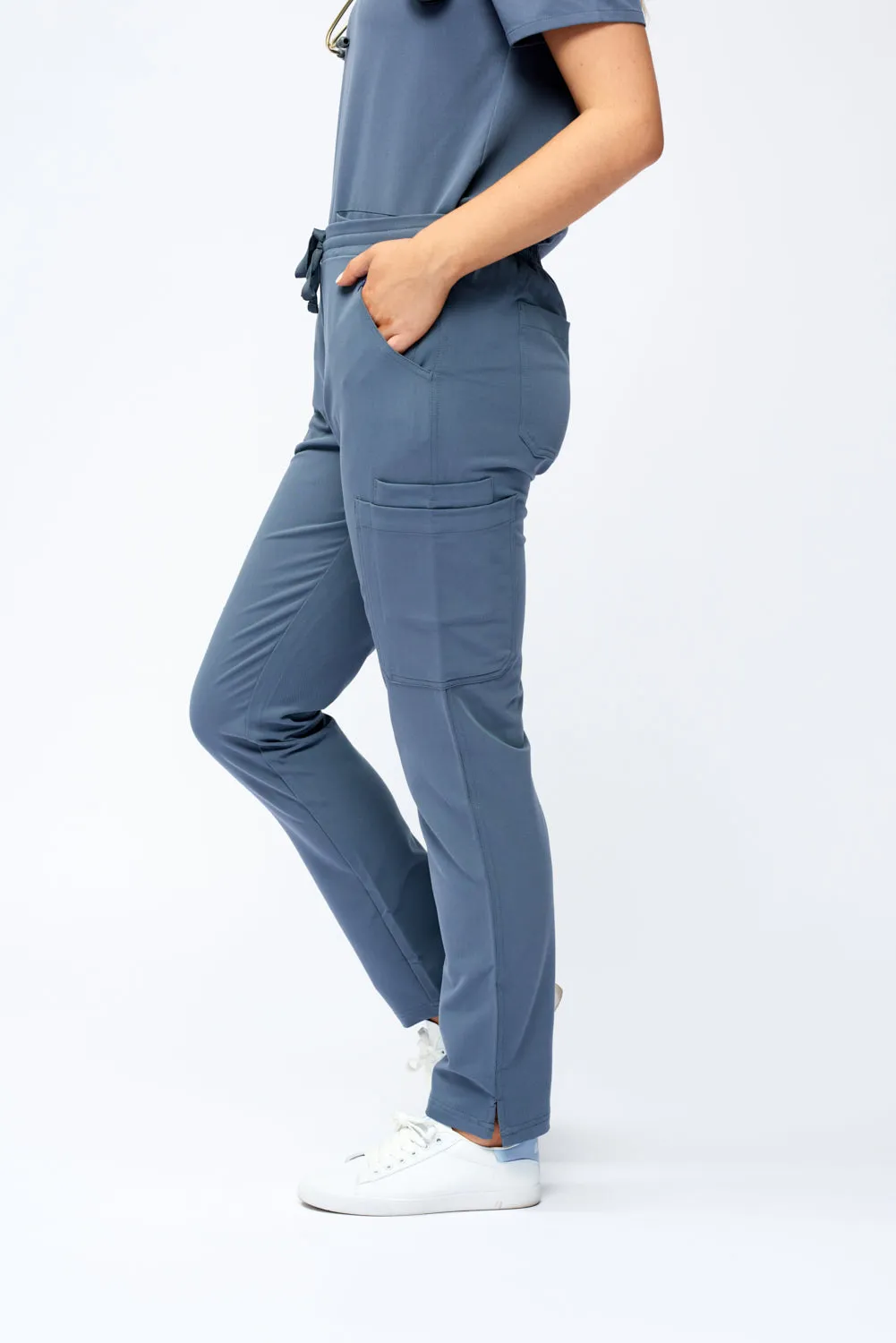 Women's Skinny 11-Pocket Scrub Pants