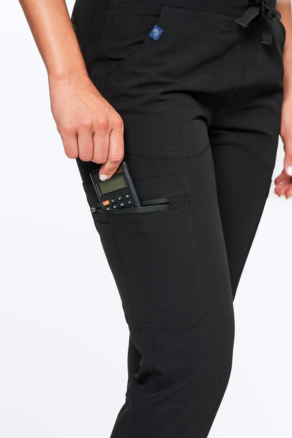 Women's Skinny 11-Pocket Scrub Pants
